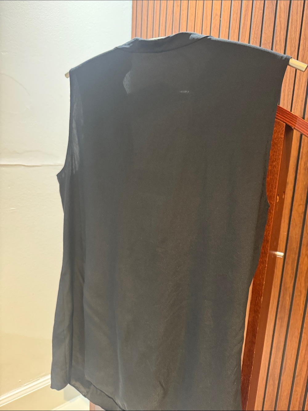 Elie Tahari Black Sleeveless Tie-Front Blouse - Picture 5 of 5